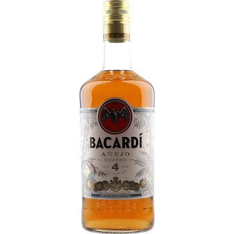 Bacardi Añejo 4
